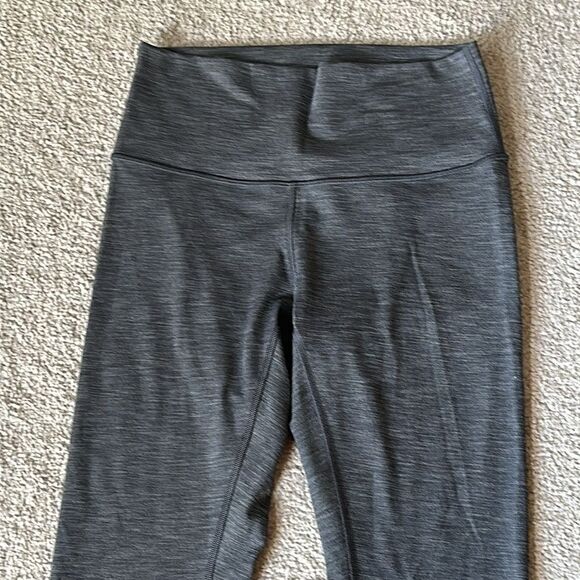Lululemon Charcoal Space Dye High Rise Leggings! - Picture 4 of 13
